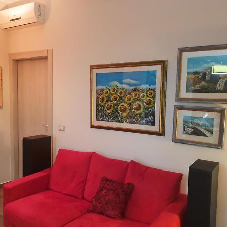 Li Beddhrizzi House Apartment กาลาตีนา ภายนอก รูปภาพ