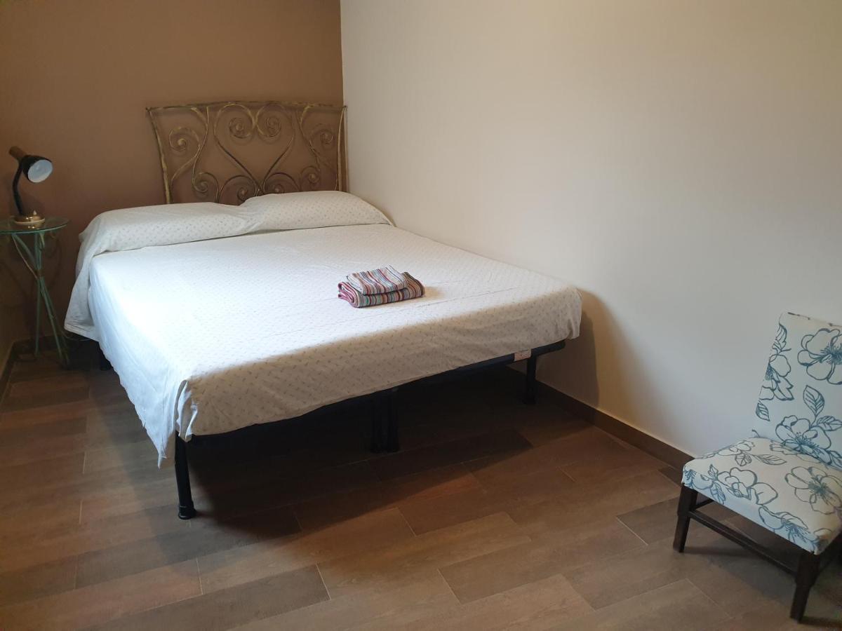 Li Beddhrizzi House Apartment กาลาตีนา ภายนอก รูปภาพ
